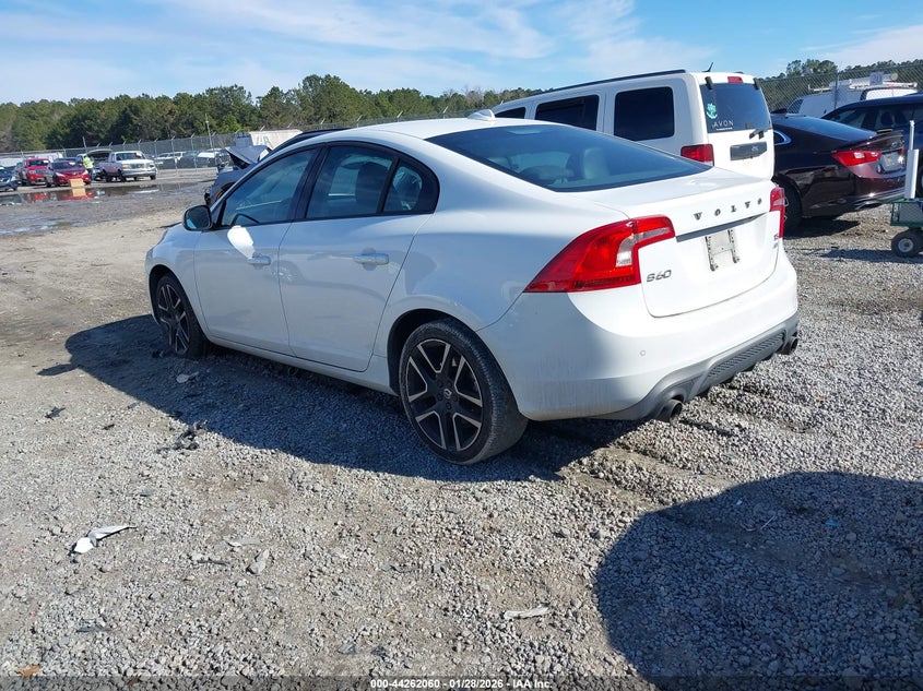 2018 Volvo S60 T5 Dynamic
