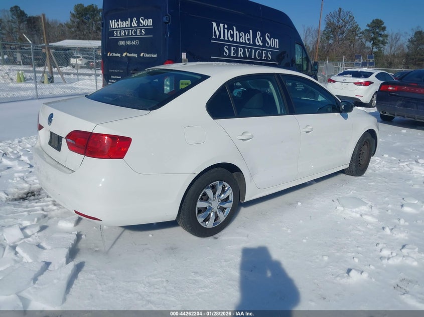 2013 Volkswagen Jetta 2.0L S