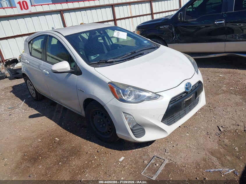 2016 Toyota Prius C Two