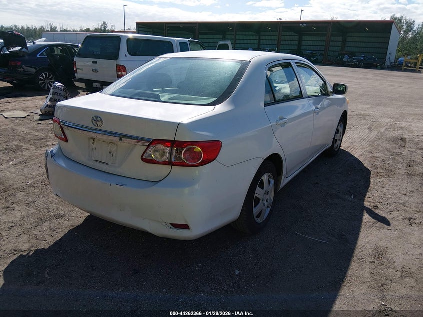 2012 Toyota Corolla 1.8 S/Le white Lot 111044262366 Vin 2T1BU4EE8CC822001