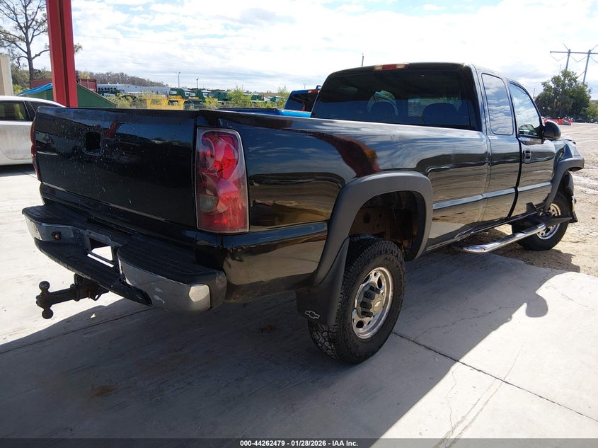 2003 Chevrolet Silverado 2500Hd Ls