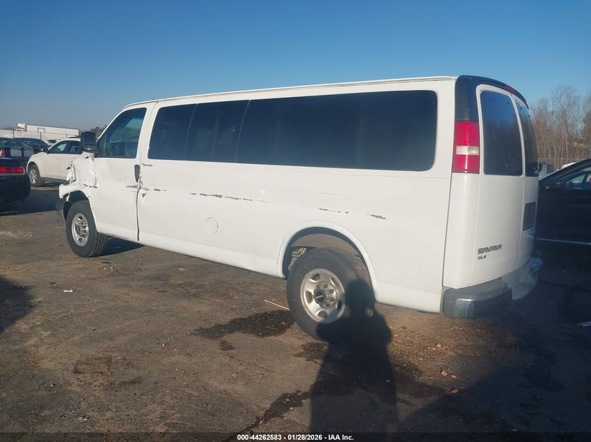 2014 GMC Savana 3500 Lt
