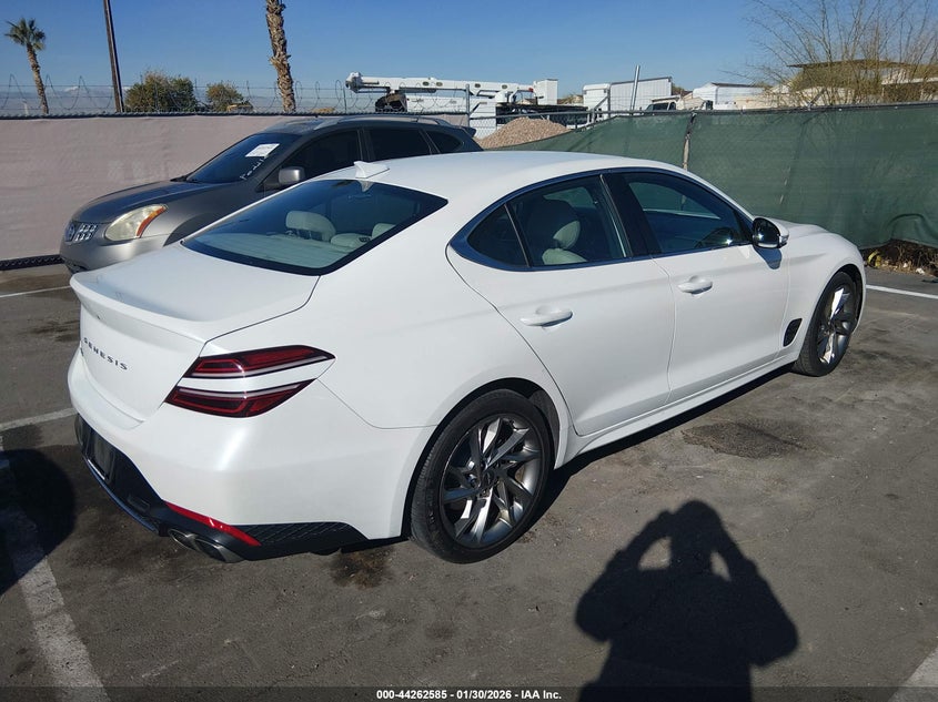 2022 Genesis G70 2.0T Rwd