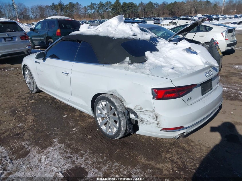 Vin: wauwngf57jn009755, lot: 44758871, audi a5 2.0t premium 20183