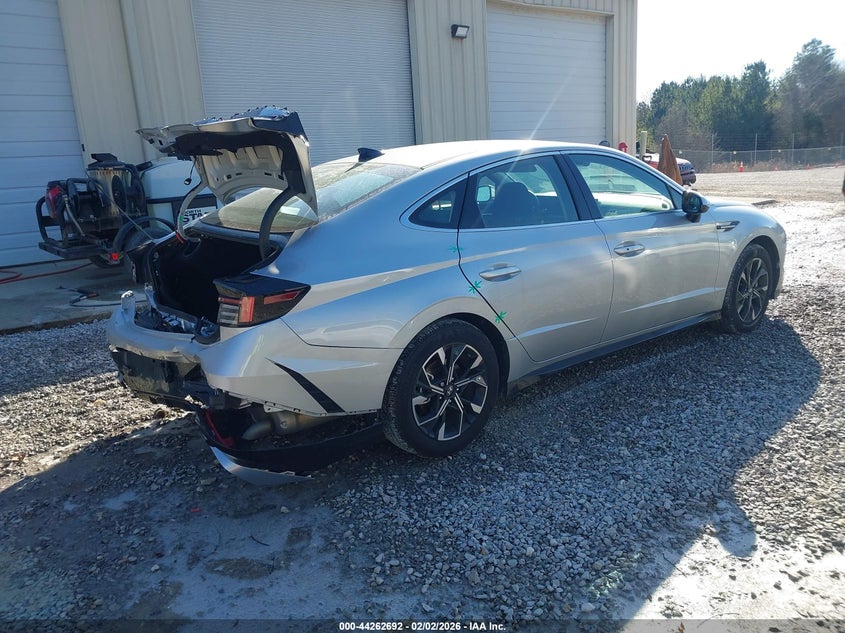 2025 Hyundai Sonata Sel