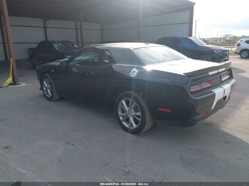 2023 Dodge Challenger Sxt Awd
