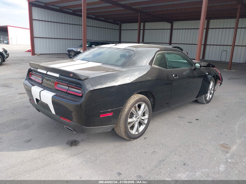 2023 Dodge Challenger Sxt Awd