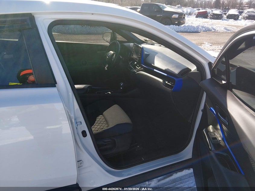 2021 Toyota C-Hr Xle