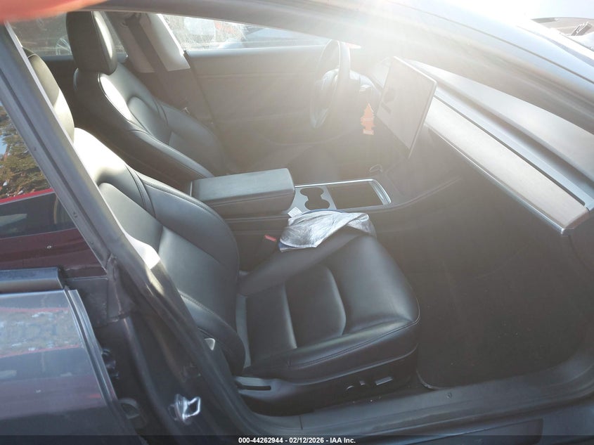 2021 Tesla Model 3 Long Range Dual Motor All-Wheel Drive