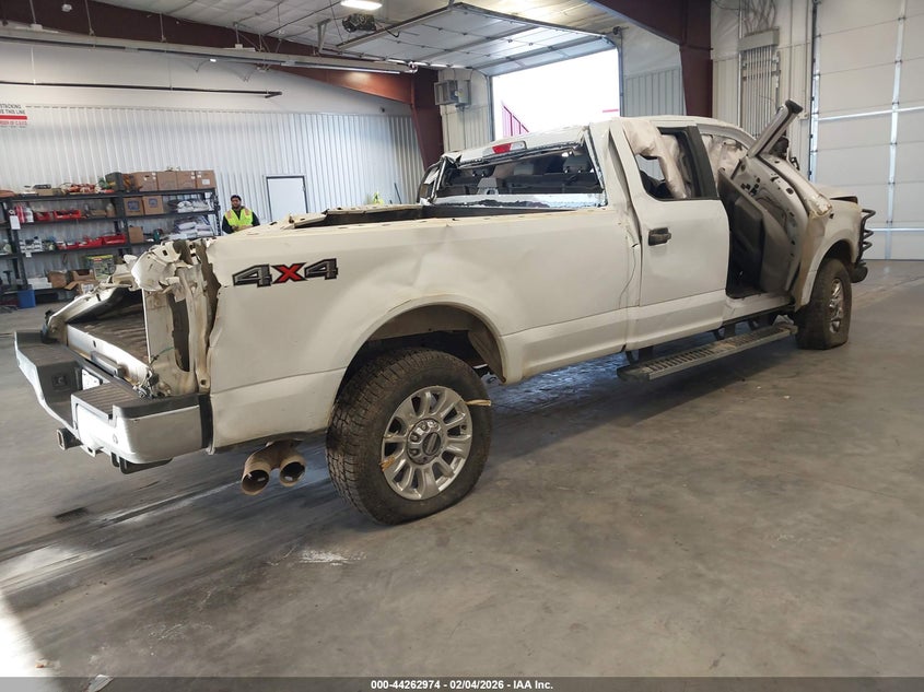 2018 Ford F-250 Xl #4