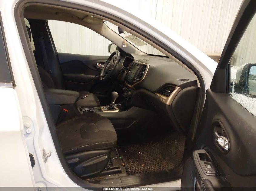 2016 Jeep Cherokee North