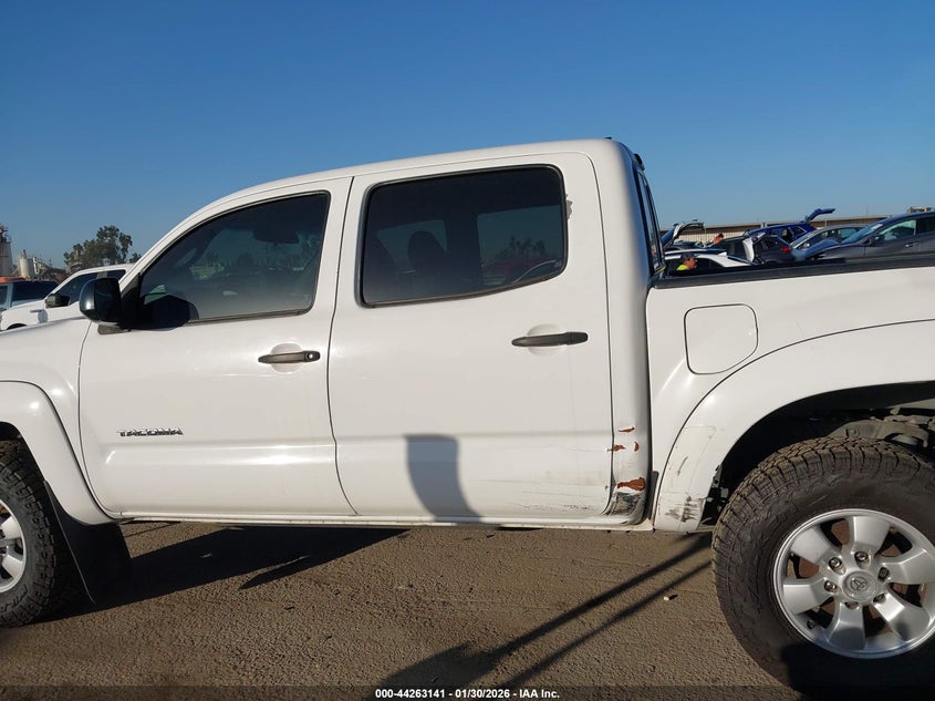 2014 Toyota Tacoma Base V6 VIN: 5TFLU4EN0EX103494 Lot: 44263141