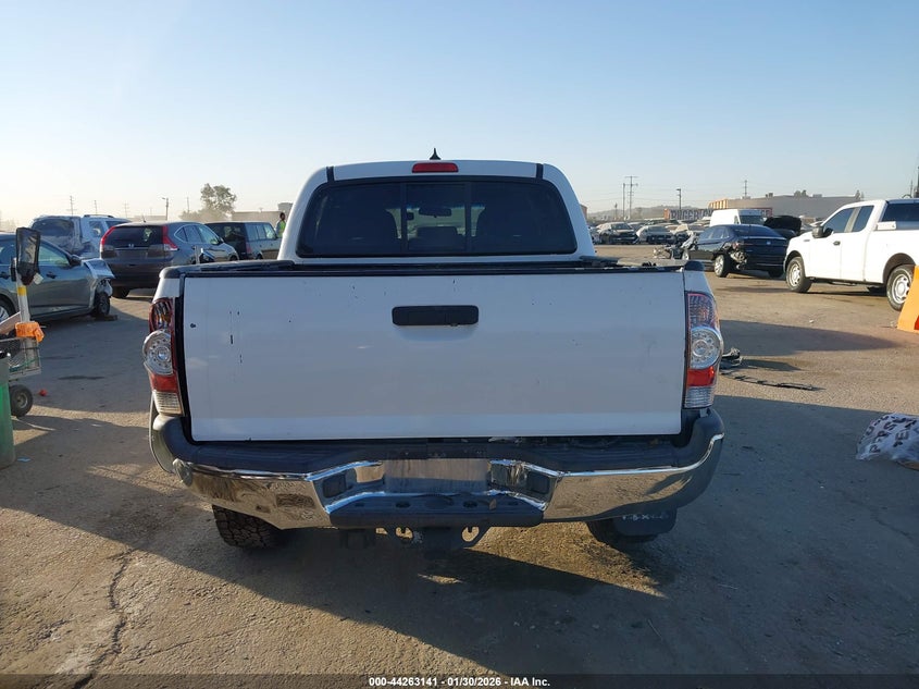 2014 Toyota Tacoma Base V6 VIN: 5TFLU4EN0EX103494 Lot: 44263141