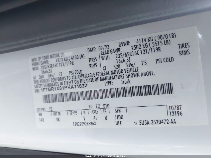 2023 Ford Transit-250 Cargo Van VIN: 1FTBR1X81PKA11832 Lot: 44263163