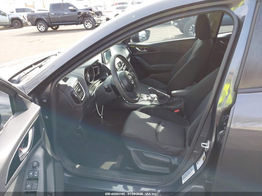 2015 Mazda Mazda3 I Sport