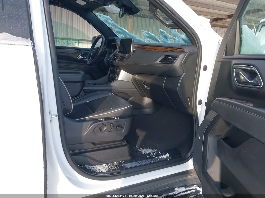 2023 Chevrolet Suburban 4Wd Premier