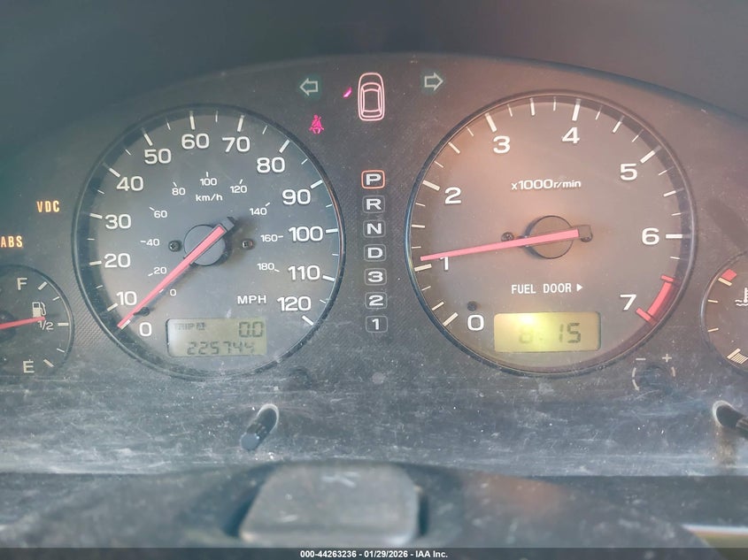 2002 Subaru Outback H6-3.0/H6-3.0 Vdc VIN: 4S3BE896927212731 Lot: 44263236