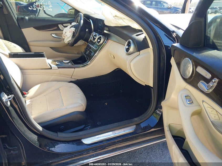 2019 Mercedes-Benz C-Class C 300