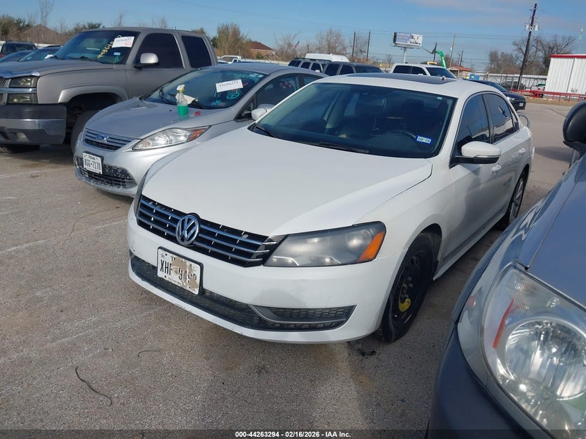 2013 VOLKSWAGEN PASSAT SEDAN 2.5L I-5 DOHC, VVT, 170HP