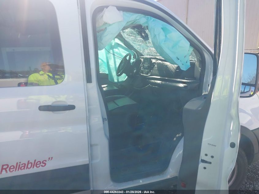 2023 Ford Transit-250