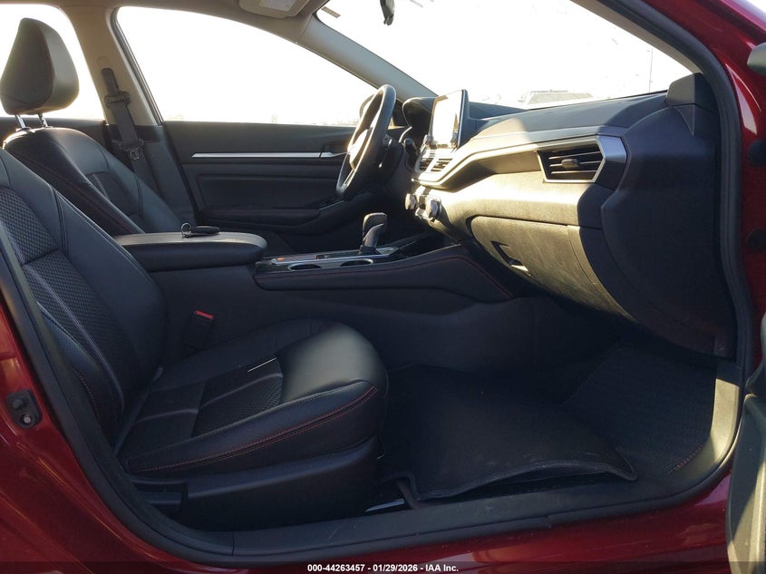 2024 Nissan Altima Sr Fwd