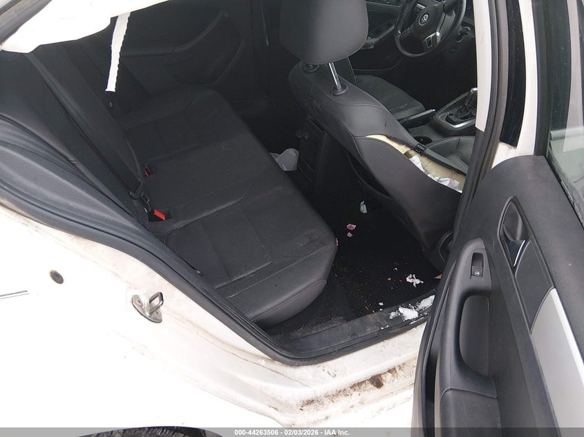 2012 Volkswagen Jetta 2.0 2.0L Tdi white Lot 111044263506 Vin 3VWLL7AJ1CM017585