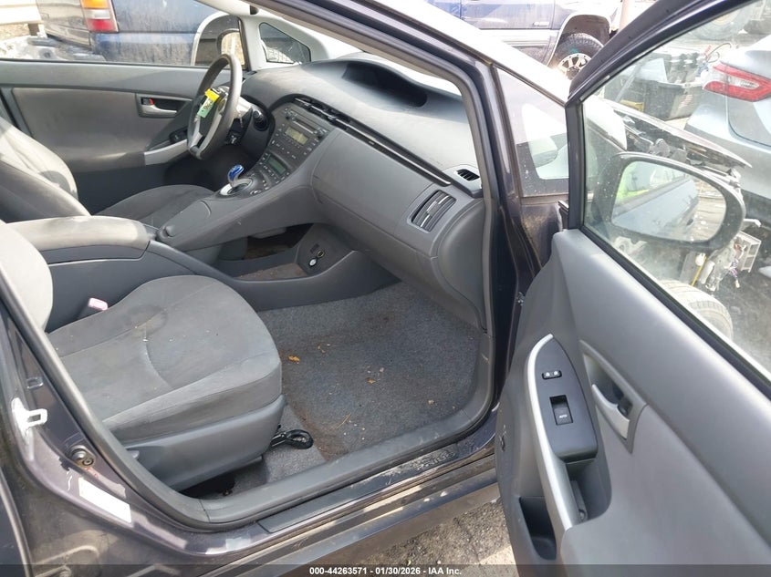 2010 Toyota Prius Iii