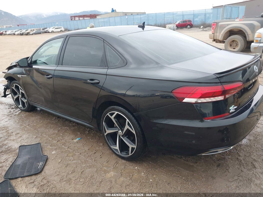 2021 Volkswagen Passat 2.0T R-Line