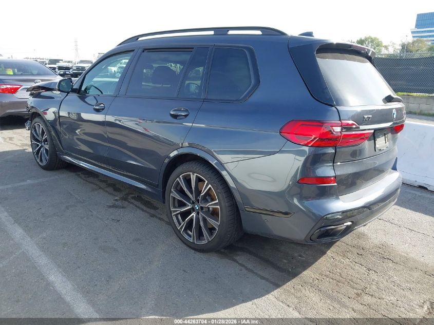 2021 BMW X7 M50I