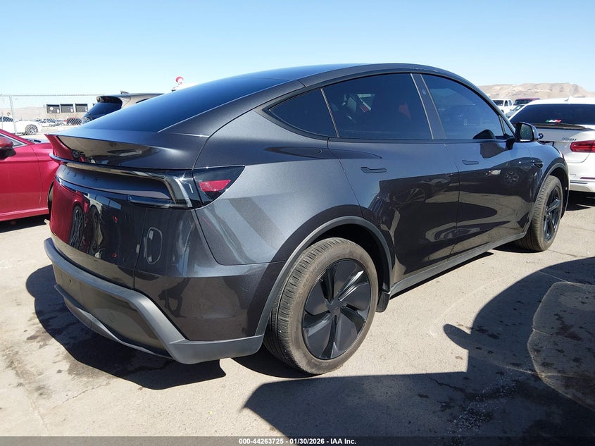 2026 Tesla Model Y Premium Rear-Wheel Drive/Standard Rear-Wheel Drive