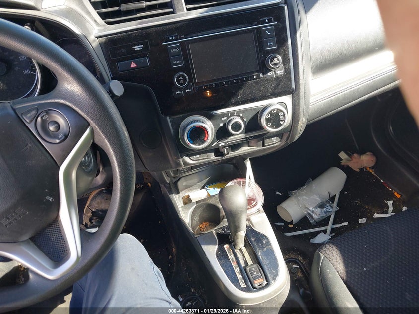 VIN 3HGGK5H46LM722542 2020 HONDA FIT LX