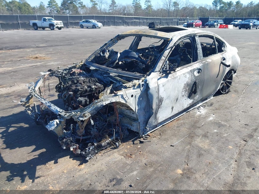 2020 BMW 330I auction photo 2