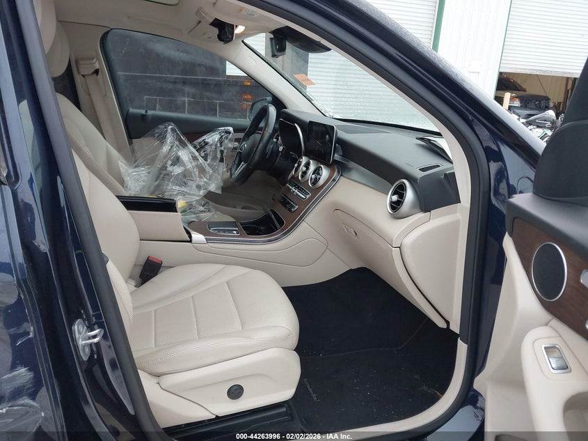 2021 Mercedes-Benz Glc 300 4Matic Suv