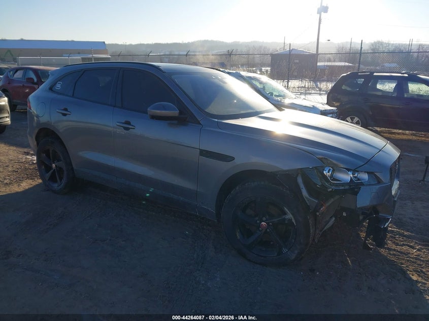 SADCJ2FX0LA658043 JAGUAR F-PACE Photo 1