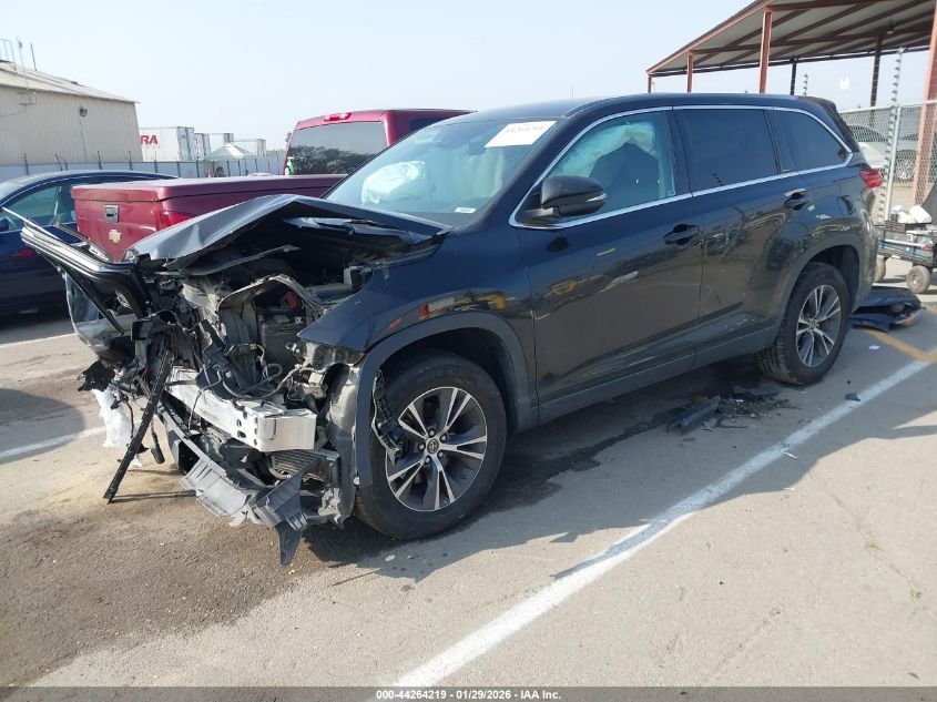 2019 Toyota Highlander Le