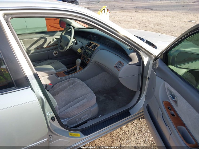 2001 Toyota Avalon Xl