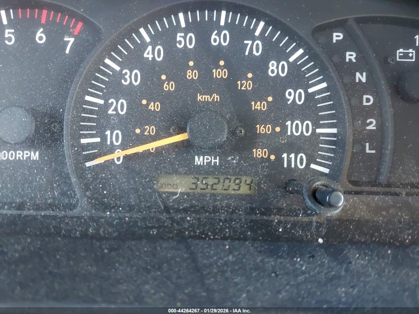 2000 Toyota Tundra Sr5 V8 VIN: 5TBBT4419YS026723 Lot: 44264267