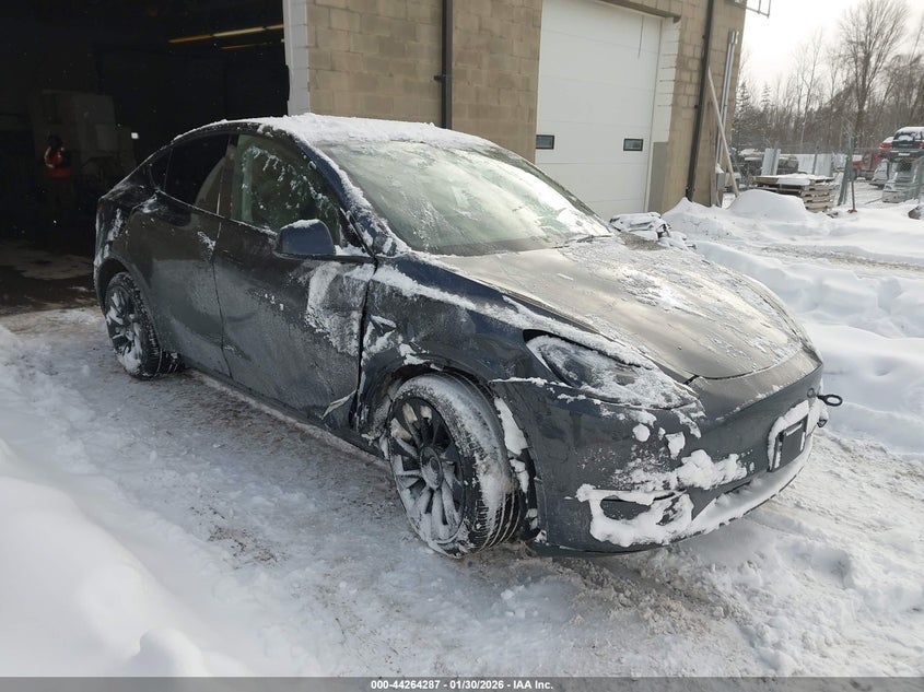 2024 Tesla Model Y Long Range Dual Motor All-Wheel Drive