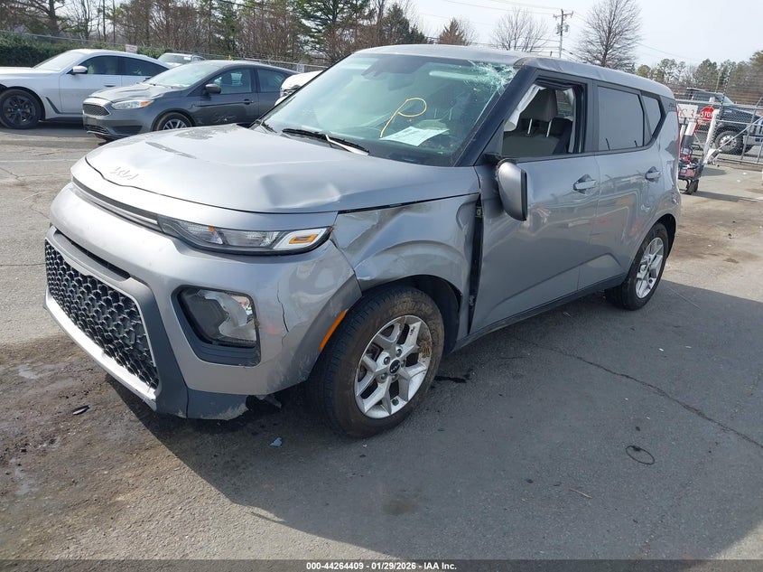2022 Kia Soul Lx