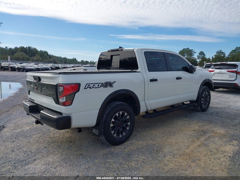 2024 Nissan Titan Pro-4X 4X4