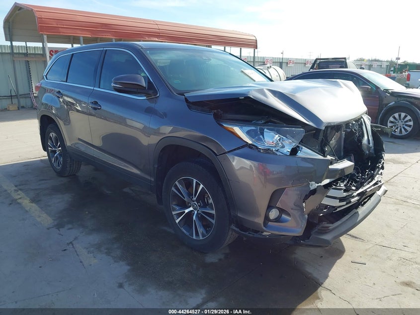 2019 Toyota Highlander Le Plus