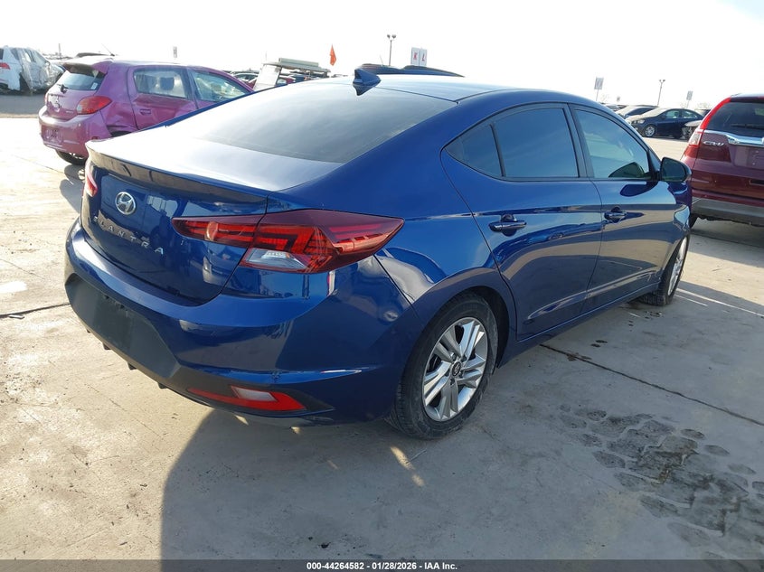 2019 Hyundai Elantra Sel
