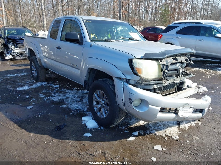 2005 Toyota Tacoma Base V6