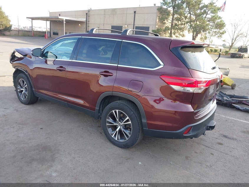 2019 Toyota Highlander Le
