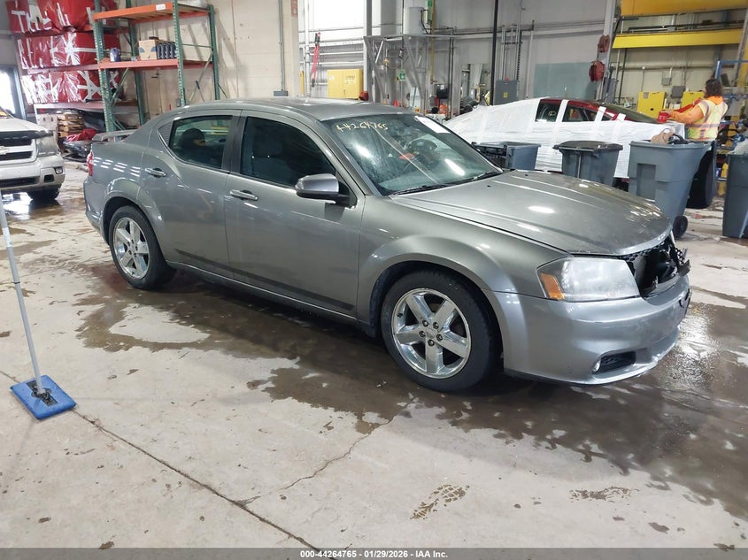 2013 Dodge Avenger Sxt