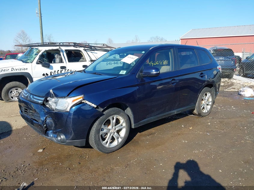 2014 Mitsubishi Outlander Se