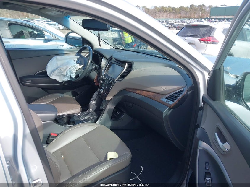 2017 Hyundai Santa Fe Limited Ultimate