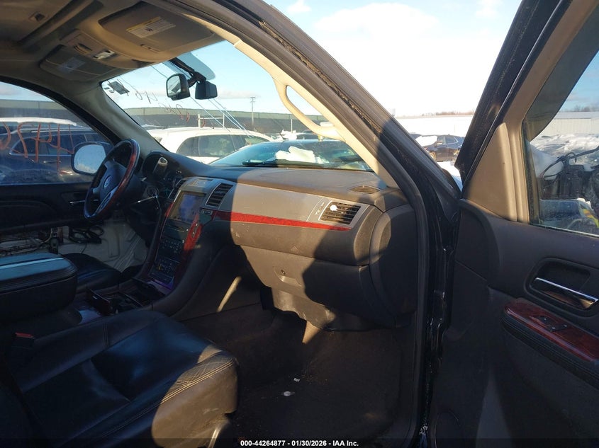 2010 Cadillac Escalade Premium