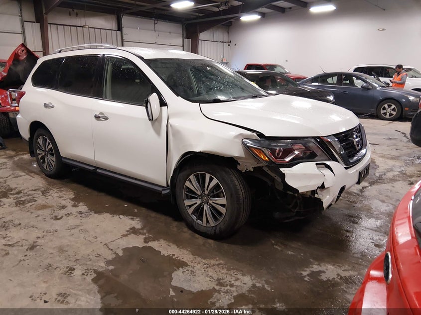 2020 Nissan Pathfinder S 2Wd