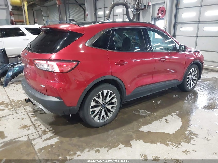 2020 FORD ESCAPE auction photo 4